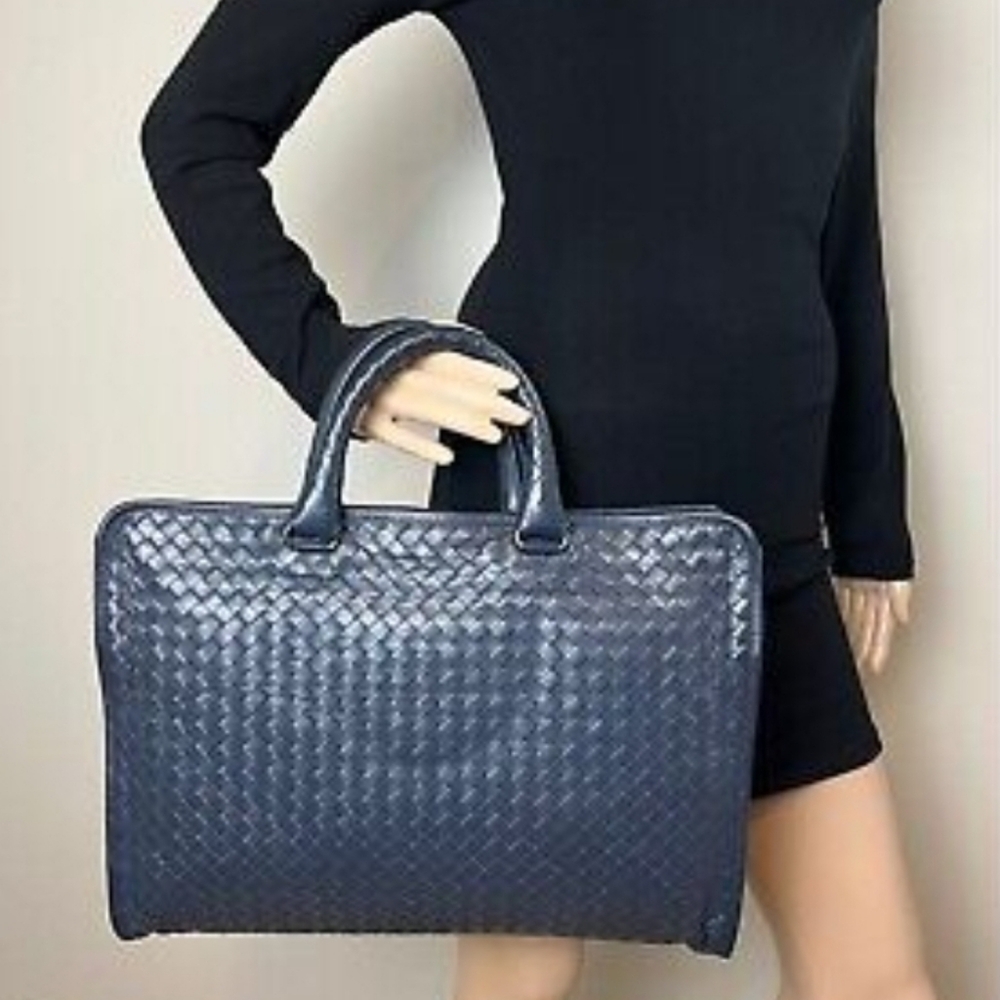 Bottega Venetta Intrecciato Bag - Picture 7 of 11